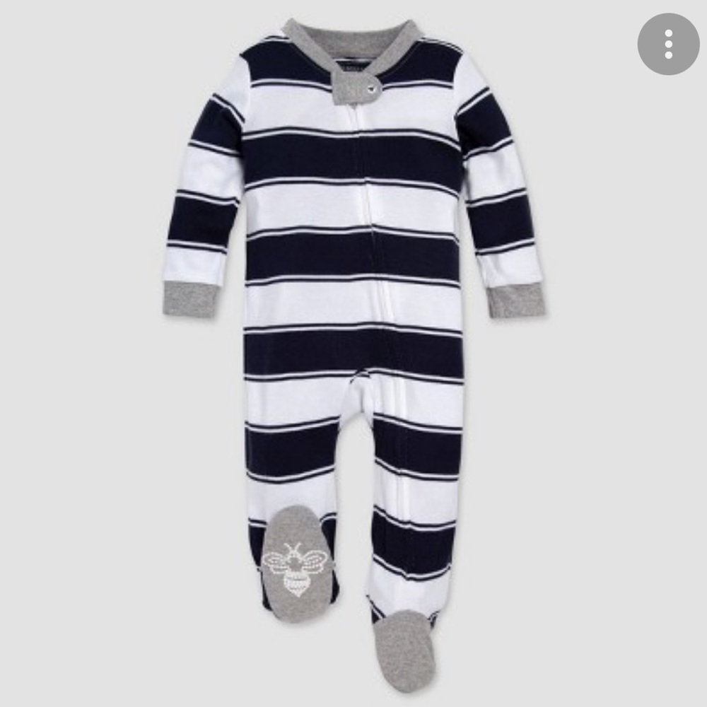 Baby blue and white stripe Burt’s bees sleeper 3-6 months